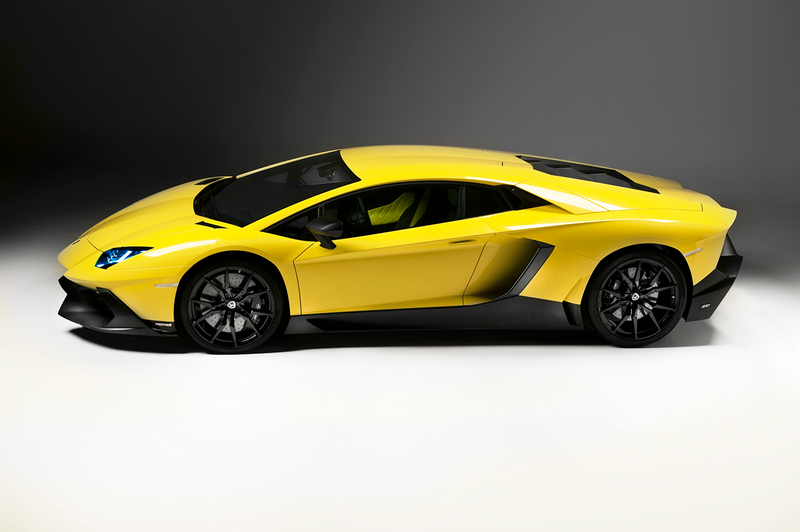 Illustration for article titled 2014 Lamborghini Aventador LP720-4 50 Anniversario: Mega Gallery